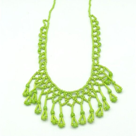 Vintage Lime Green Glass Bead Necklace - Picture 1 of 8